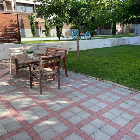 Pool Guesthouse Corinth Exterior photo